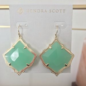 Kendra Scott Kirsten Drop Earrings Chalcedony Gold